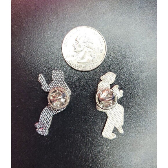 Pulp fiction enamel pins - Picture 2 of 2